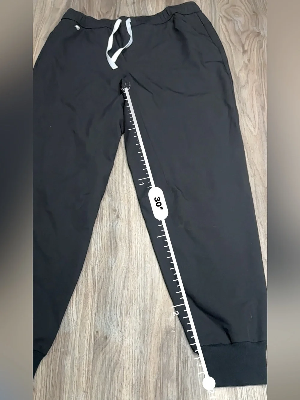 FIGS Men’s Technical Collection Black Jogger Scrub Pants L Style MXXSW2004.